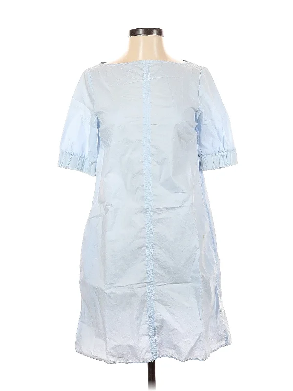 Casual Dress Crew Neckline Sporty