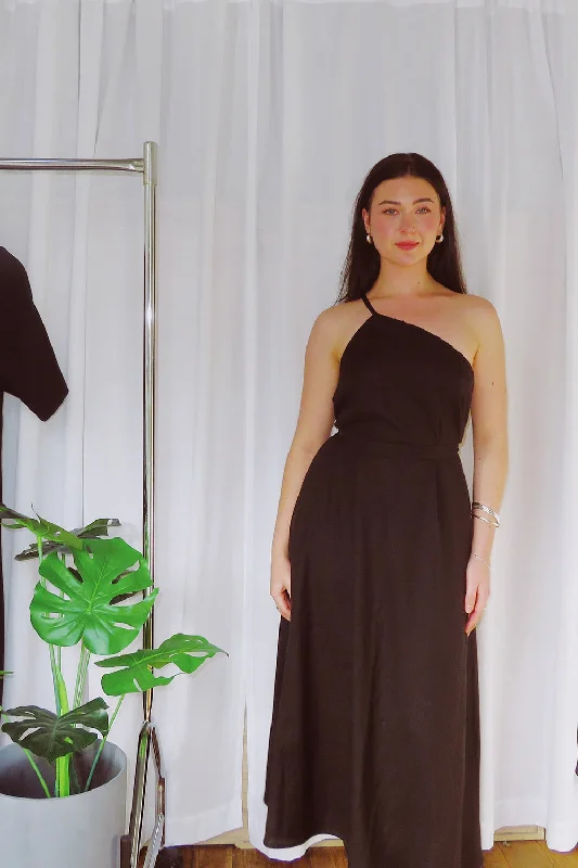 Arcadia Dress - Black Tunics Winter warm