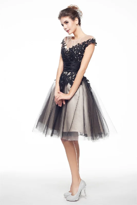 Black and White Lace Short Homecoming Dresses Tunics Chic fashionable
