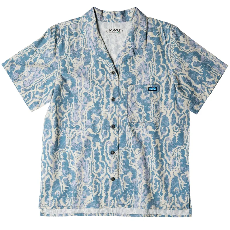 Kavu Womens Cedar Springs Shirt Sky Motion-- Hooded Caped Shawl Collar