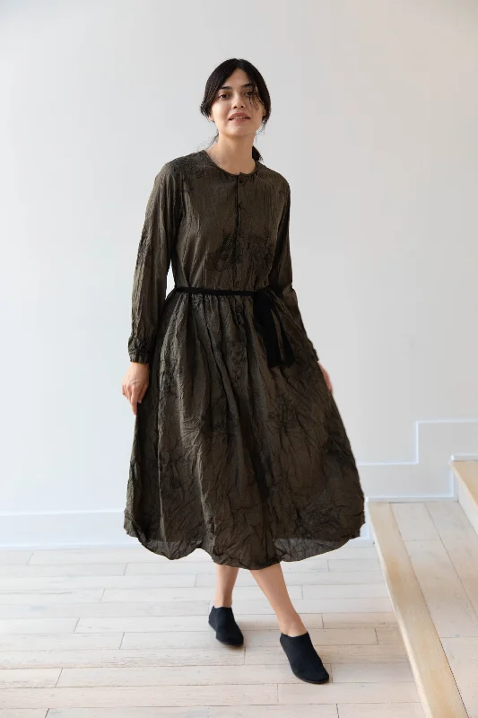 Pas de Calais | Friends of the Forest Dress in Khaki Tunics Silk luxurious