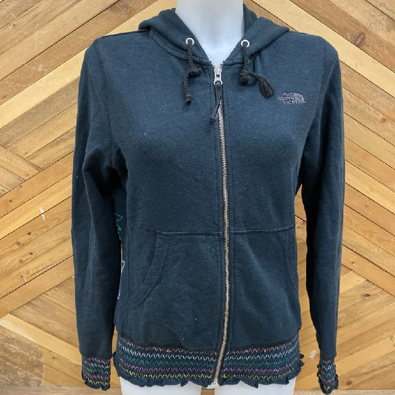 The North Face - Women's Full-Zip Hoodie - MSRP comp $99: Black/Multi-women-MD Hoodie with Hem Ribbing Snug Secure The North Face - Women's Full-Zip Hoodie - MSRP comp $99: Black/Multi-women-MD Hoodie with Hem Ribbing Snug Secure