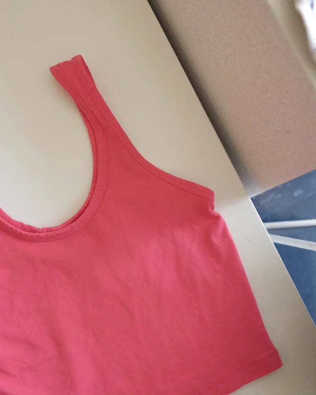 Sporty Tank, Sunset Coral seamless tank top